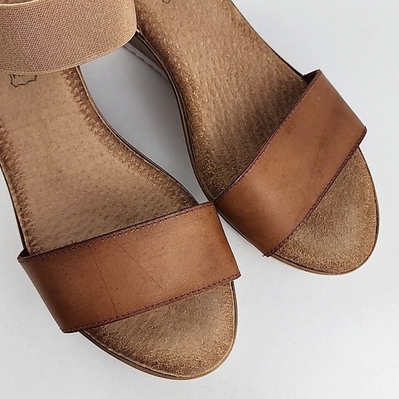 dsd Wedge Straps Sandals Tan Leather Lightweight Elasticized Ankle Size 38 - Picture 9 of 13
